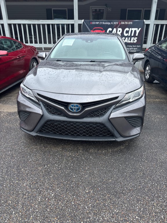2019 Toyota Camry Image 1