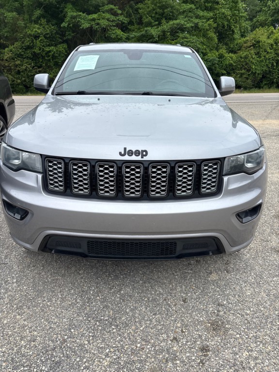 2018 Jeep Grand Cherokee Image 1