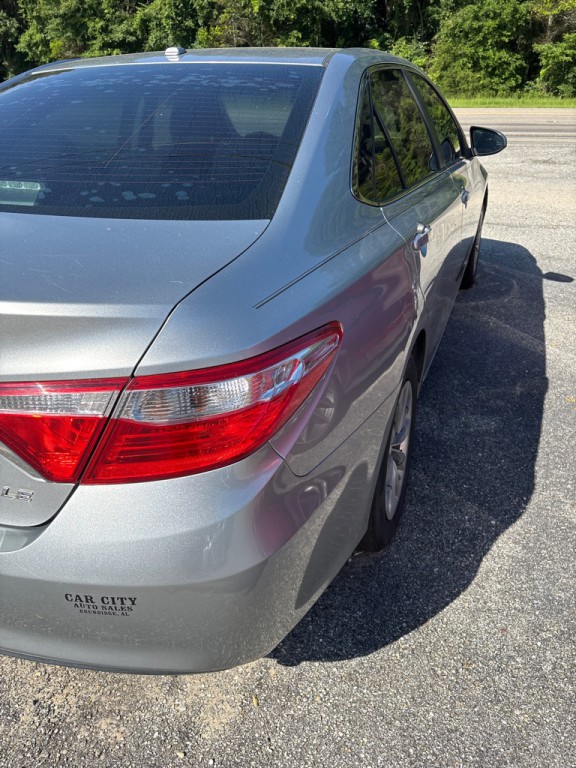 2015 Toyota Camry Image 4