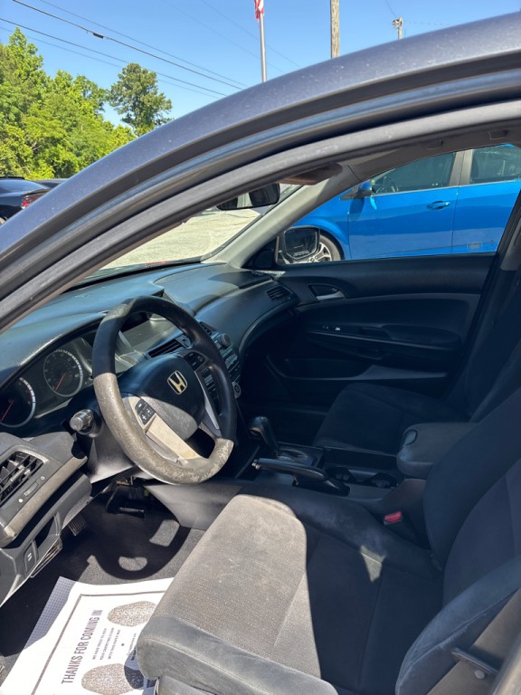 2010 Honda Accord Image 3