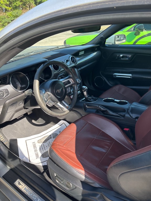 2016 Ford Mustang Image 3