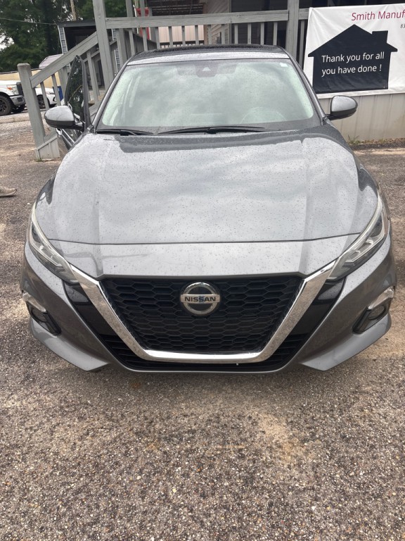 2019 Nissan Altima Image 2