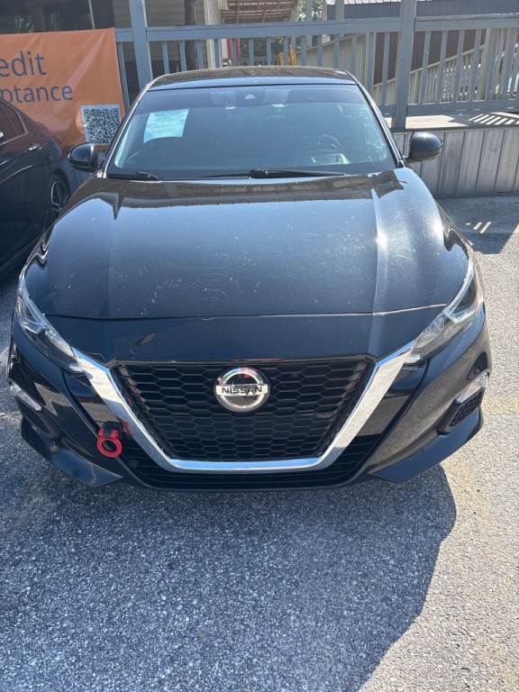 2021 Nissan Altima Image 1