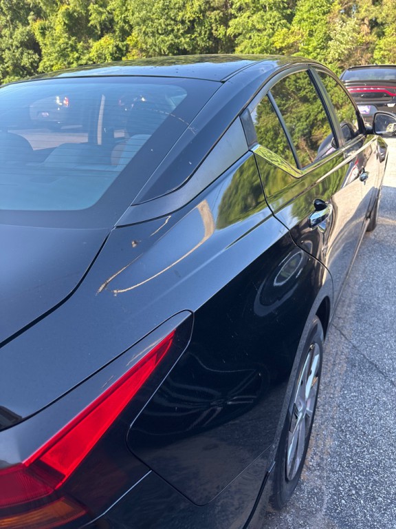 2021 Nissan Altima Image 4