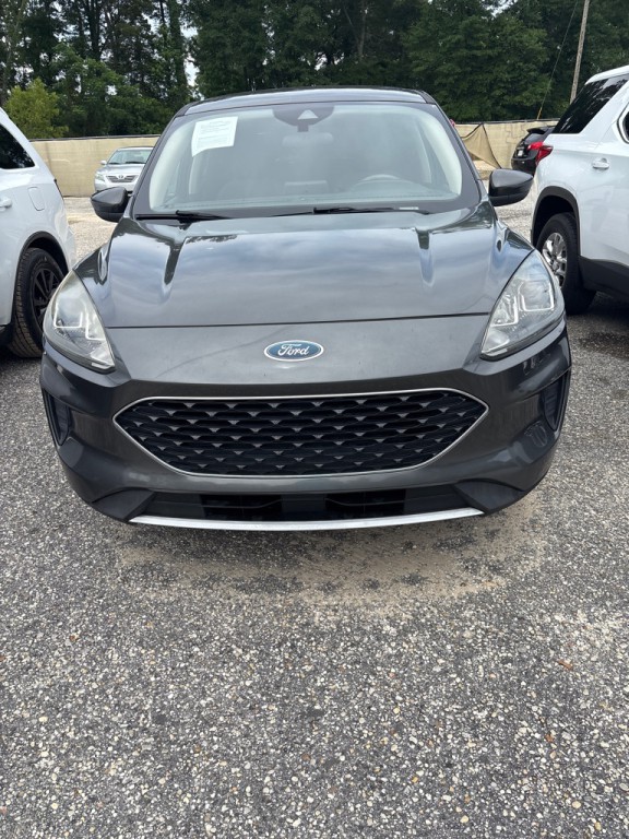 2020 Ford Escape Image 1