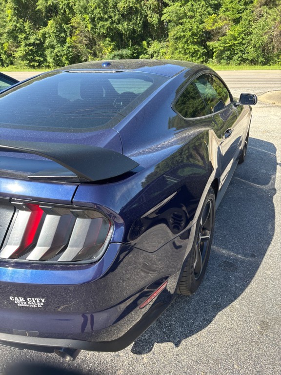 2019 Ford Mustang Image 4