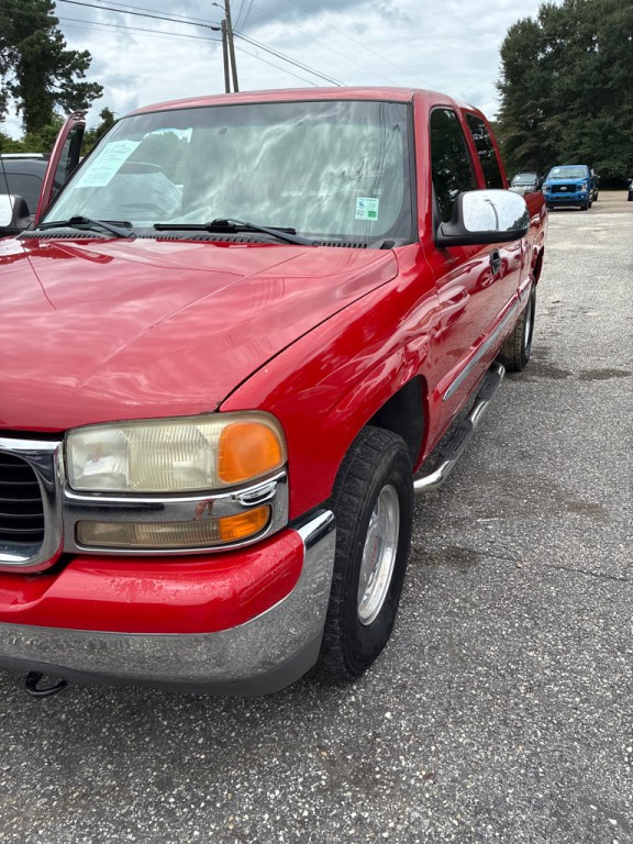 2001 GMC Sierra Image 2