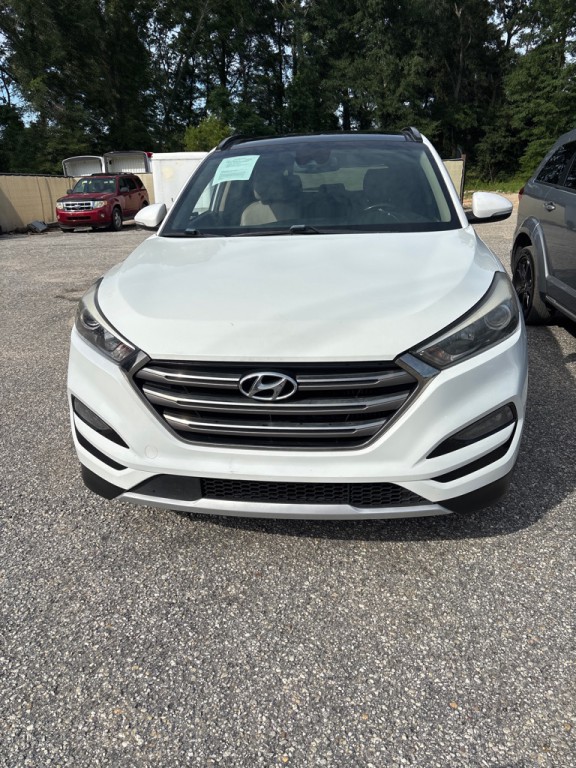 2016 Hyundai Tucson Image 1