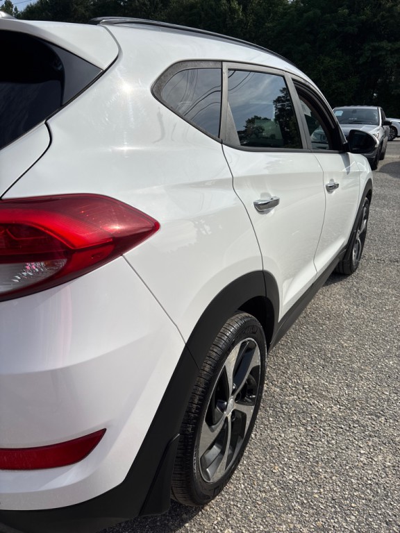 2016 Hyundai Tucson Image 4