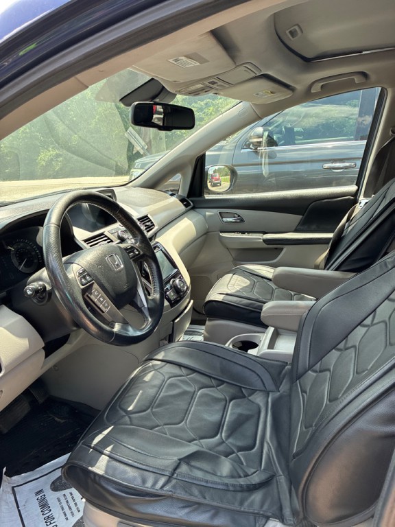 2016 Honda Odyssey Image 3