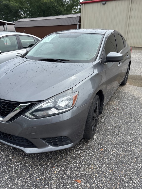 2017 Nissan Sentra Image 2