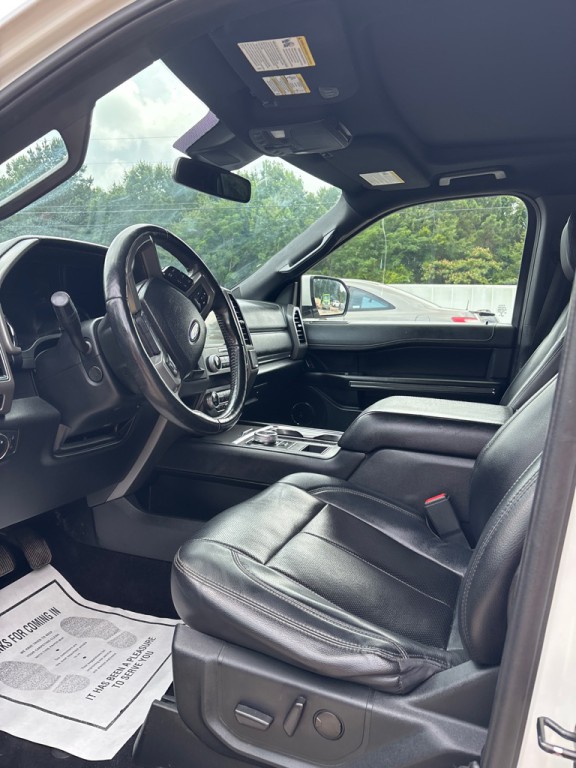 2021 Ford Expedition Image 1