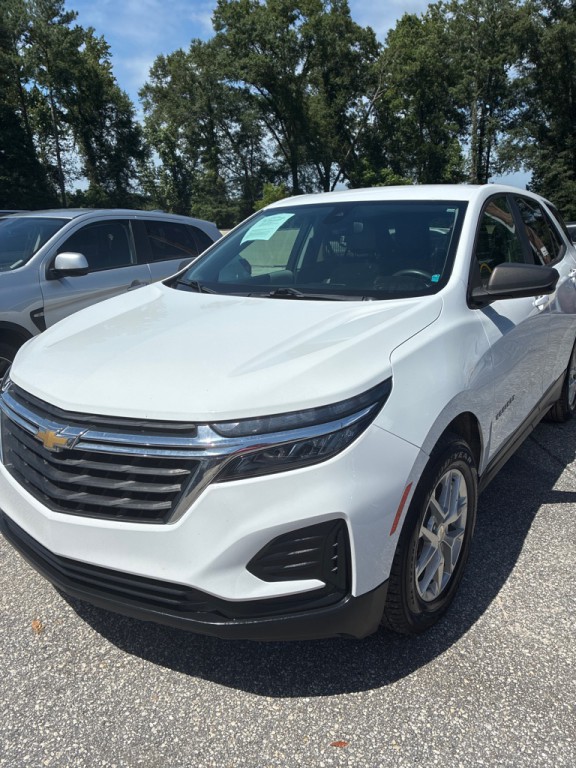 2022 Chevrolet Equinox Image 2