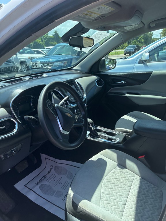 2022 Chevrolet Equinox Image 3