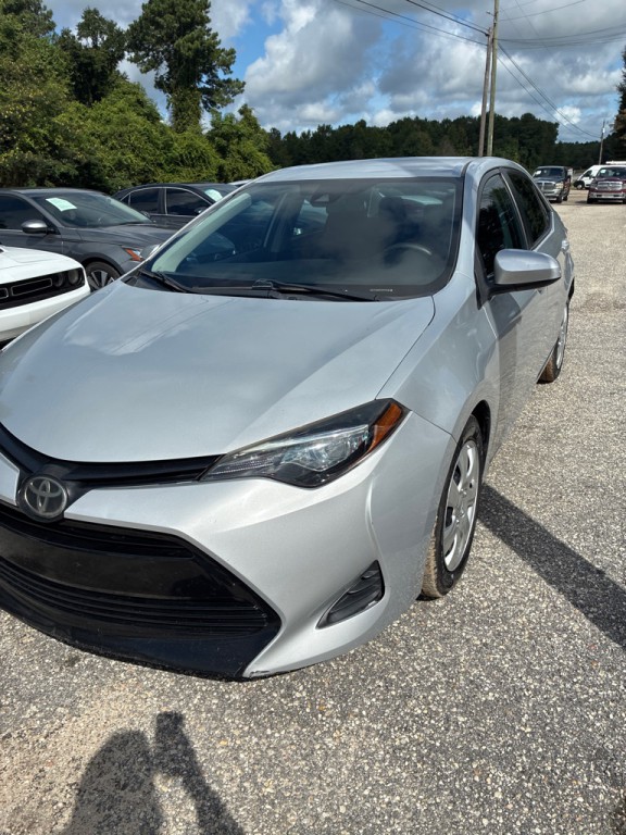 2019 Toyota Corolla Image 2