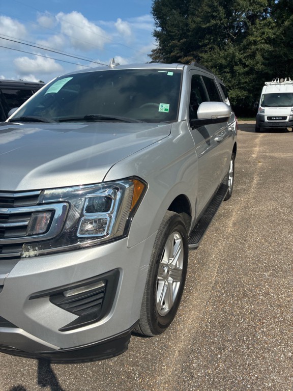 2018 Ford Expedition Image 2