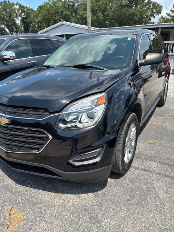 2017 Chevrolet Equinox Image 2