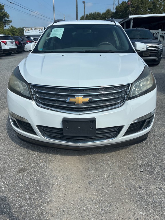 2017 Chevrolet Traverse Image 1