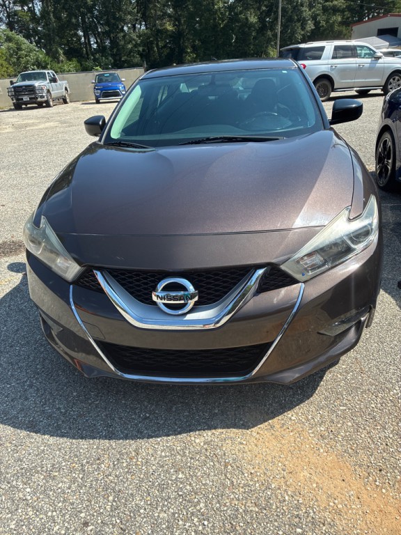 2016 Nissan Maxima Image 1