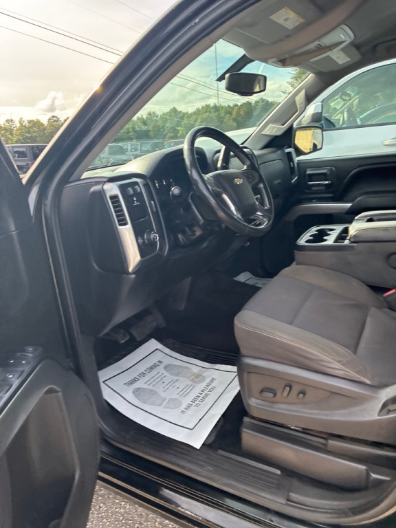 2017 Chevrolet Silverado 1500 Image 1