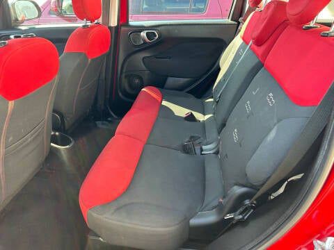 2014 FIAT 500L Image 16