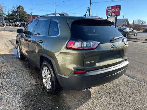 2019 Jeep Cherokee Image 7