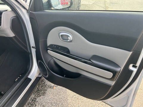 2015 Kia Soul Image 17