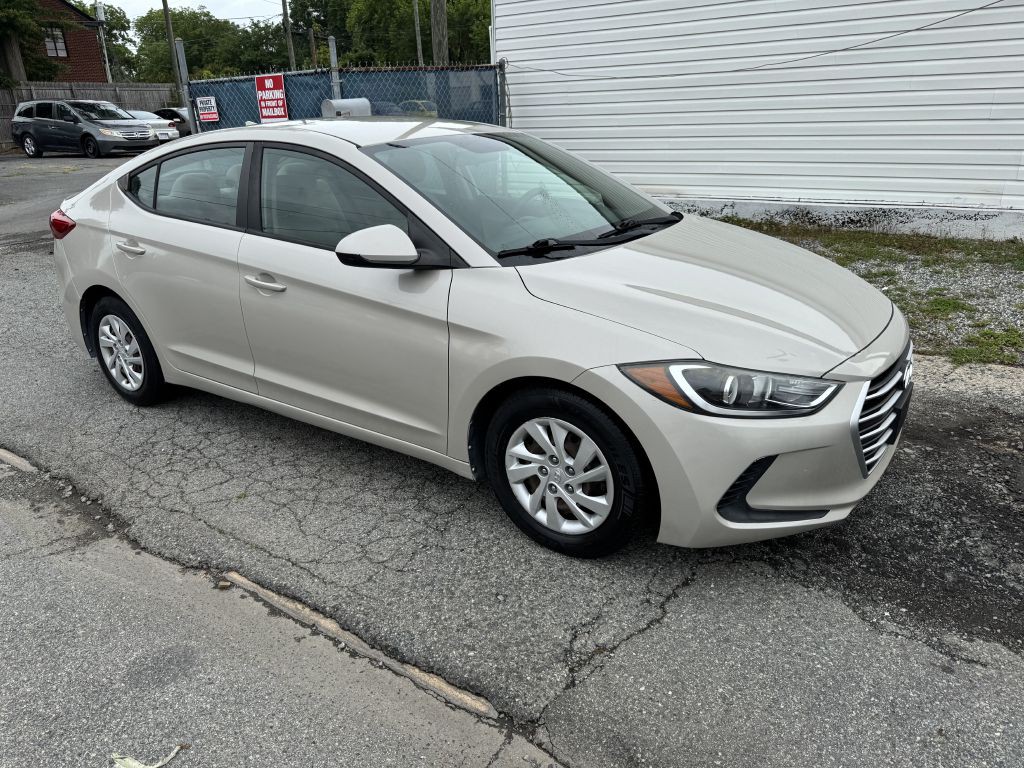 2017 Hyundai Elantra Image 8