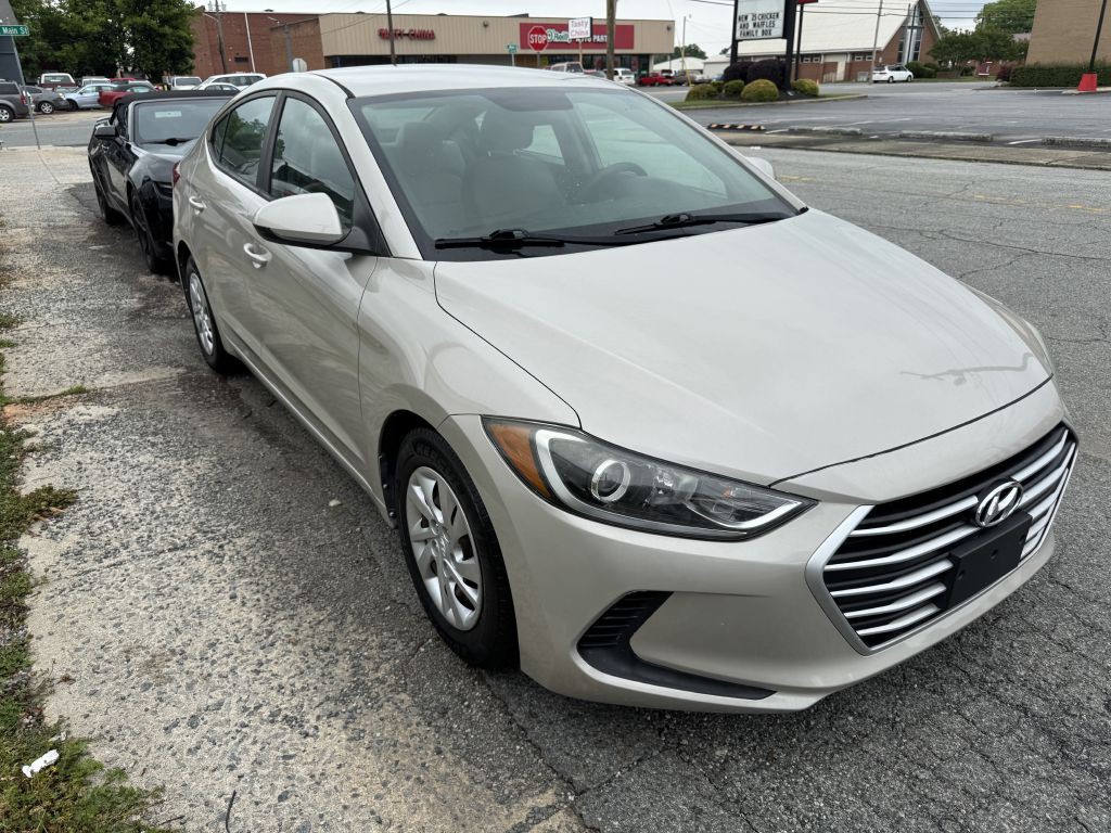 2017 Hyundai Elantra Image 4