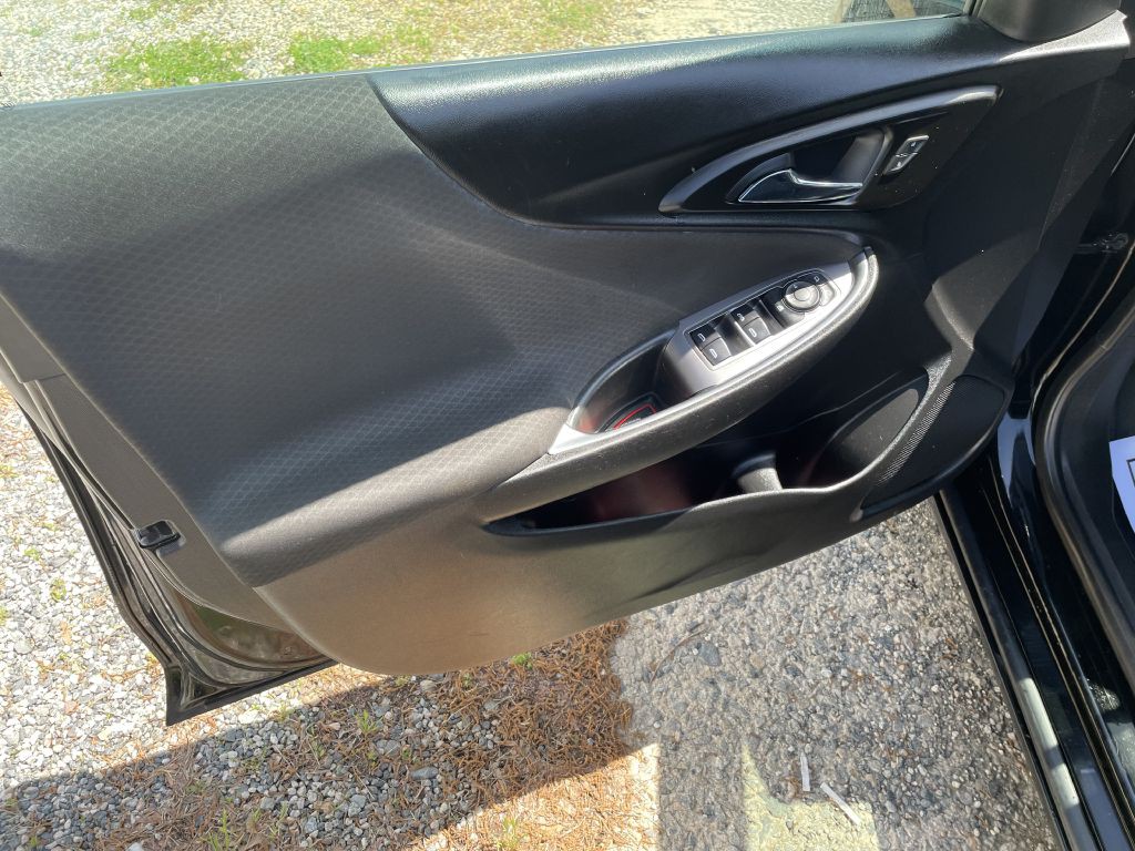 2021 Chevrolet Malibu Image 9