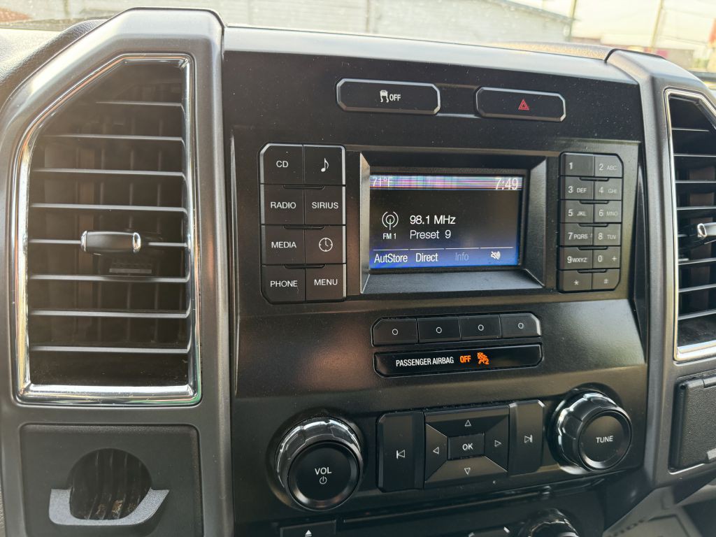 2016 Ford F-150 Image 18