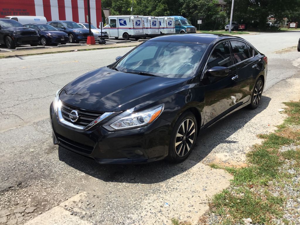 2018 Nissan Altima Image 3