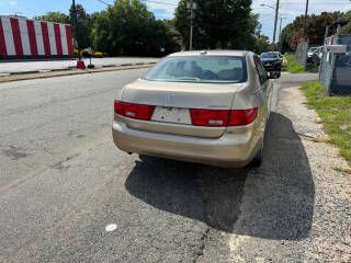 2005 Honda Accord Image 21
