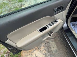 2010 Ford Fusion Image 7