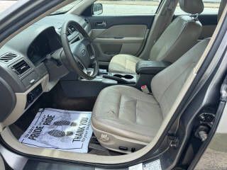 2010 Ford Fusion Image 10