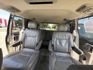 2007 Toyota Sienna Image 4