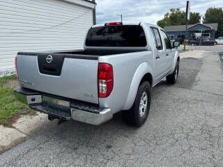 2011 Nissan Frontier Image 6