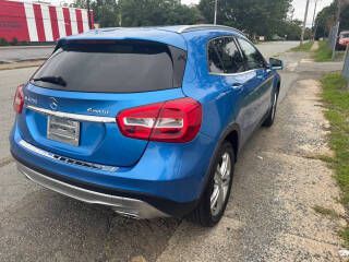 2015 Mercedes-Benz GLA-Class Image 4