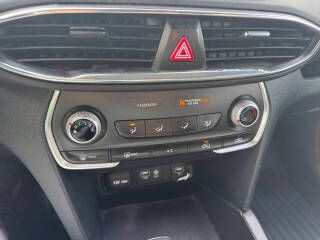 2019 Hyundai Santa Fe Image 10