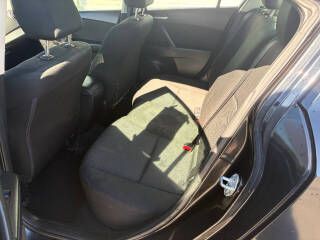 2012 Mazda Mazda3 Image 24