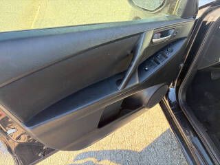 2012 Mazda Mazda3 Image 29