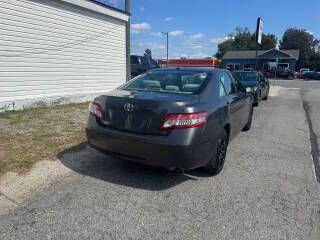 2010 Toyota Camry Image 3
