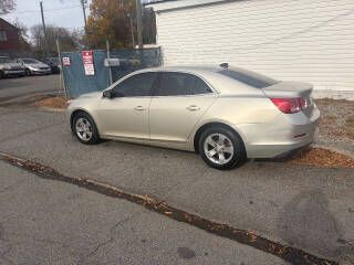2013 Chevrolet Malibu Image 5
