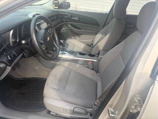 2013 Chevrolet Malibu Image 7