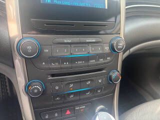 2013 Chevrolet Malibu Image 8