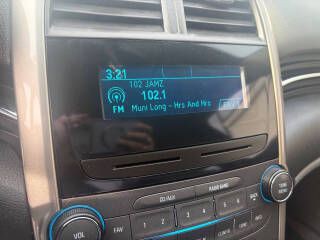 2013 Chevrolet Malibu Image 11