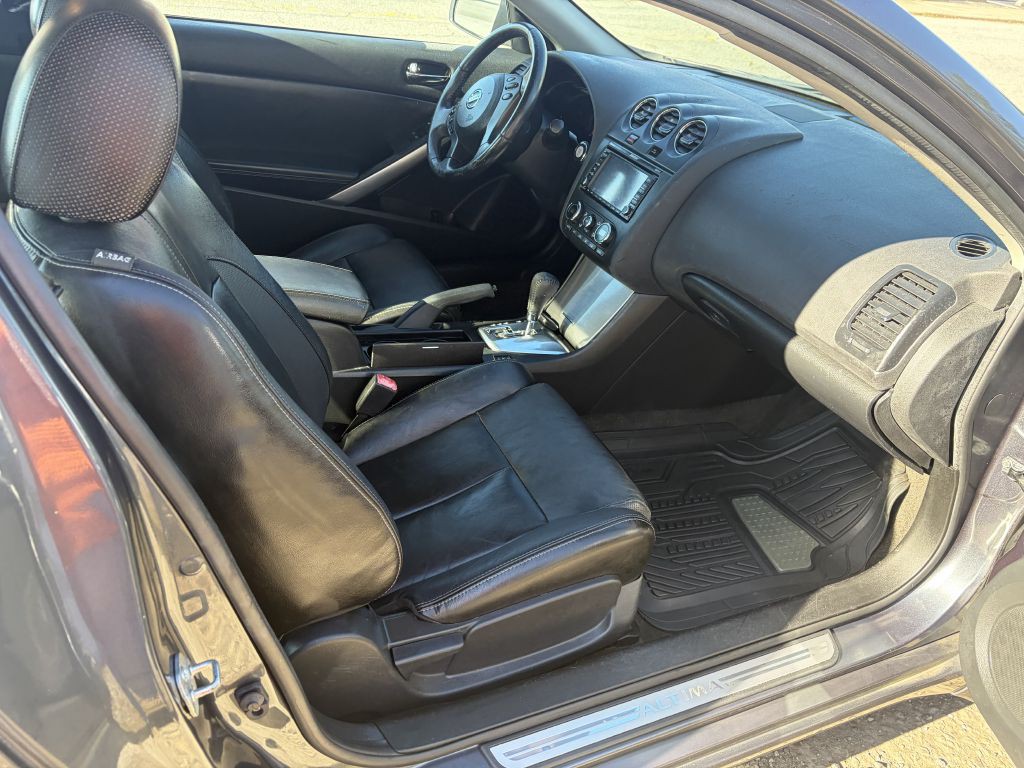 2011 Nissan Altima Image 5