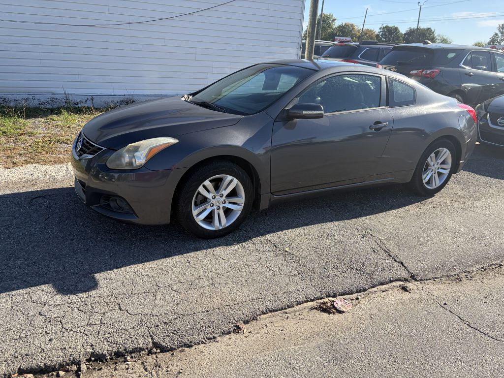 2011 Nissan Altima Image 19