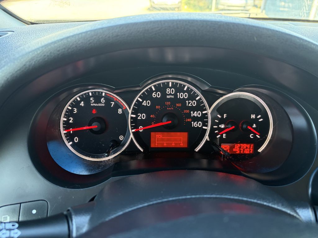 2011 Nissan Altima Image 9