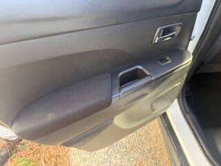 2013 Mitsubishi Outlander Image 18